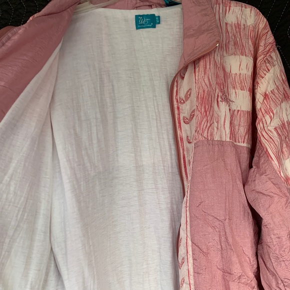 WEEKEND EDITION WOMENS JACKET - Picture 3 of 5